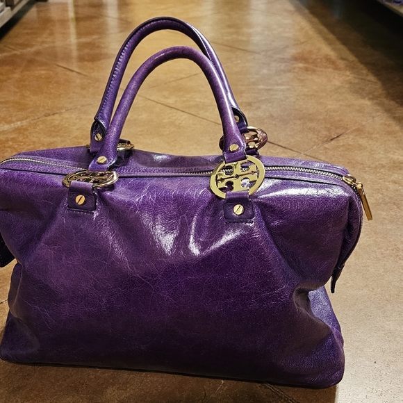 Tory Burch Jaden Satchel - Picture 5 of 9